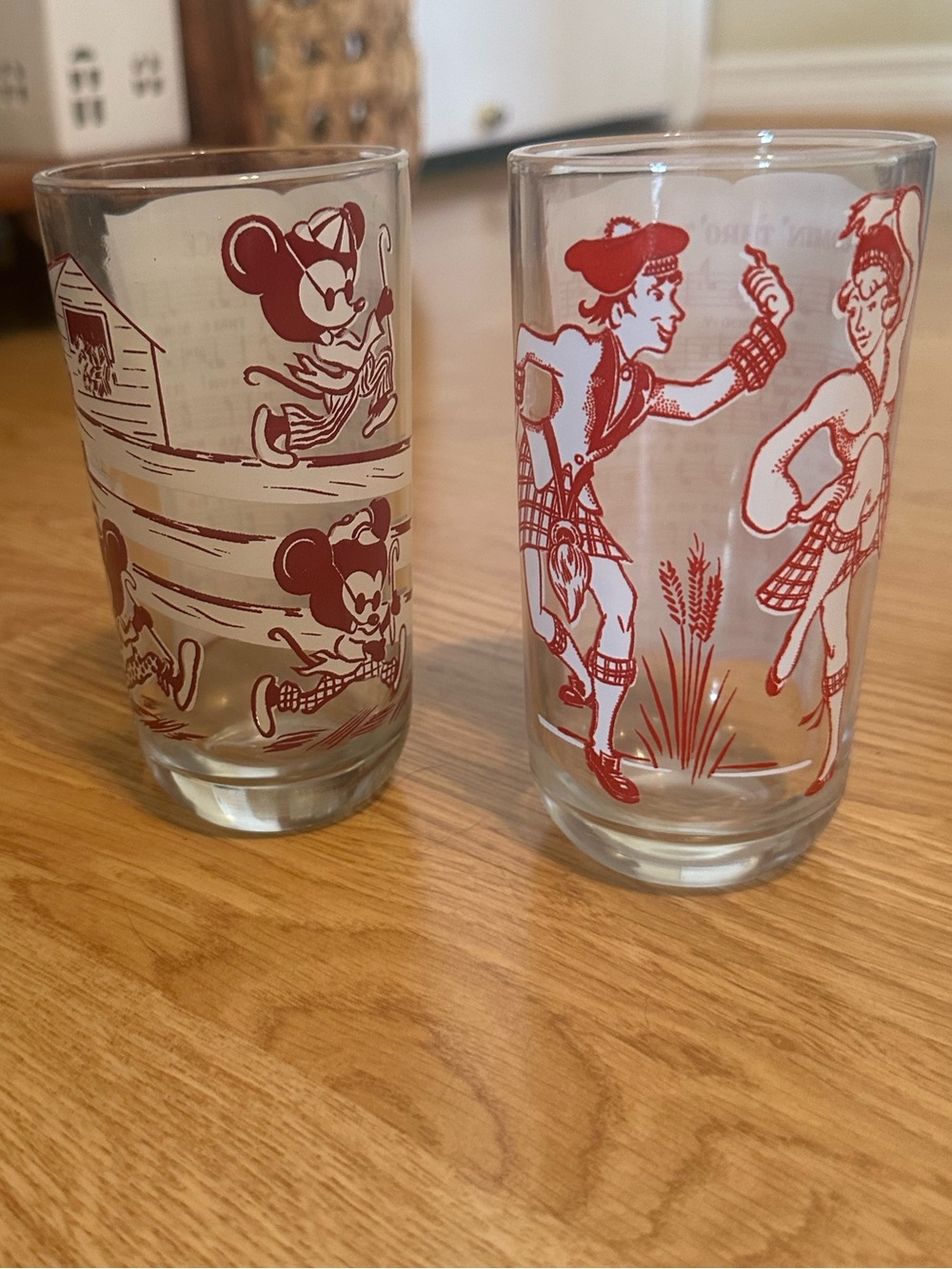 Vintage big top peanut butter Glass Tumblers - Set of 2